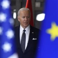 Biden and EU agree landmark gas deal to break Kremlin's hold