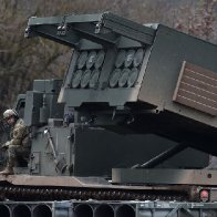 US preparing to approve long-range rocket system for Ukraine