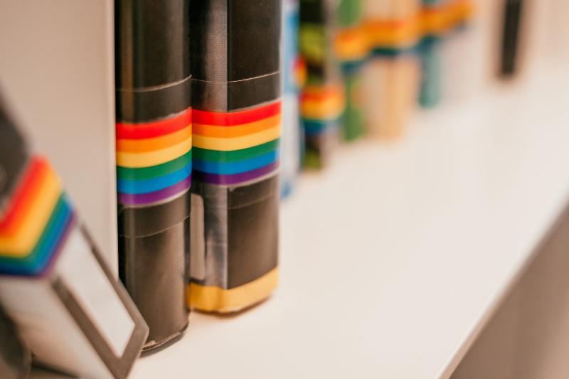 Iowa library closed after endless complaints about LGBTQ staff & theft of books / LGBTQ Nation