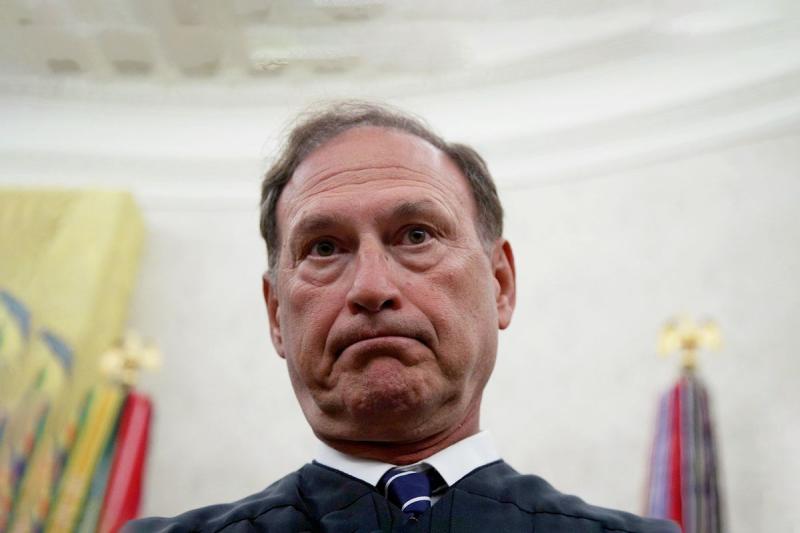 "Embarrassment to the Supreme Court": Alito gloats and taunts critics of his anti-abortion ruling | Salon.com