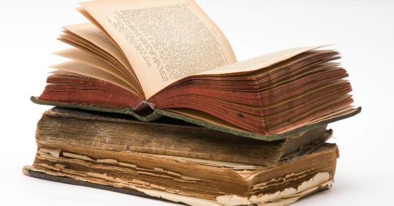 10 of the Rarest Books in History 