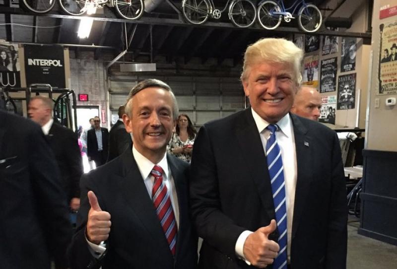 Powerful pastor Robert Jeffress says conservative Christians should "impose their values on society" - LGBTQ Nation