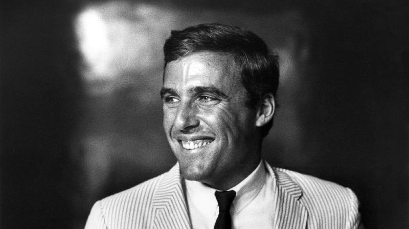 Burt Bacharach, Whose Buoyant Pop Confections Lifted the '60s, Dies at 94 - The New York Times