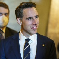 Hawley proposes ban on social media for kids under 16 