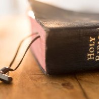 Utah bible ban: district bans Bible in elementary and middle schools 'due to vulgarity or violence' - ABC7 New York