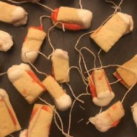 7th graders make tampon cookies for principal after he refused to put tampons in the bathrooms