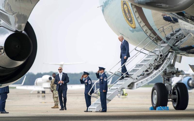 Air Force One stairs are just one sign of Biden's terrifying state of health