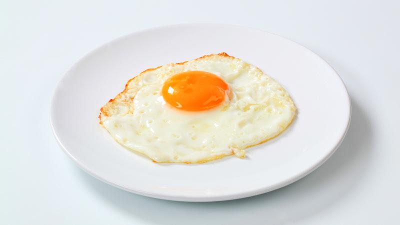 A Ladle Is The Secret To An Effortlessly Perfect Fried Egg