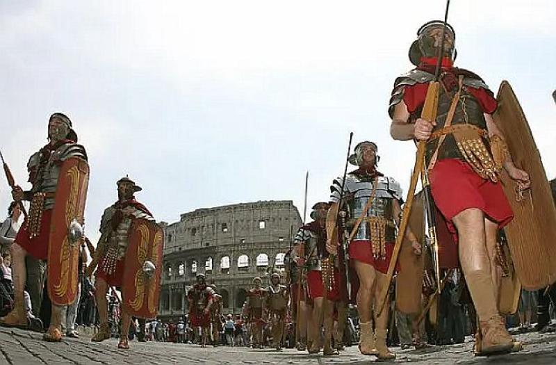 Are Men Obsessed With the Roman Empire? Yes, Say Men.