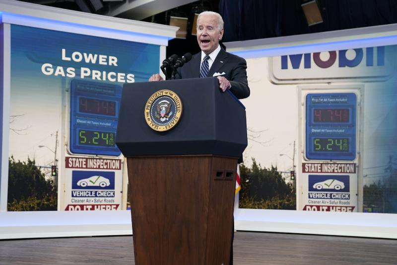 DNC Touts 'Bidenomics' Despite Devastating New Poll