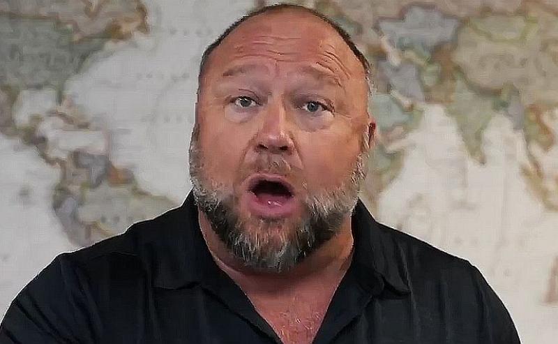 Alex Jones Explains What He Meant When He Said ‘I Will Eat Your Leftist Ass’