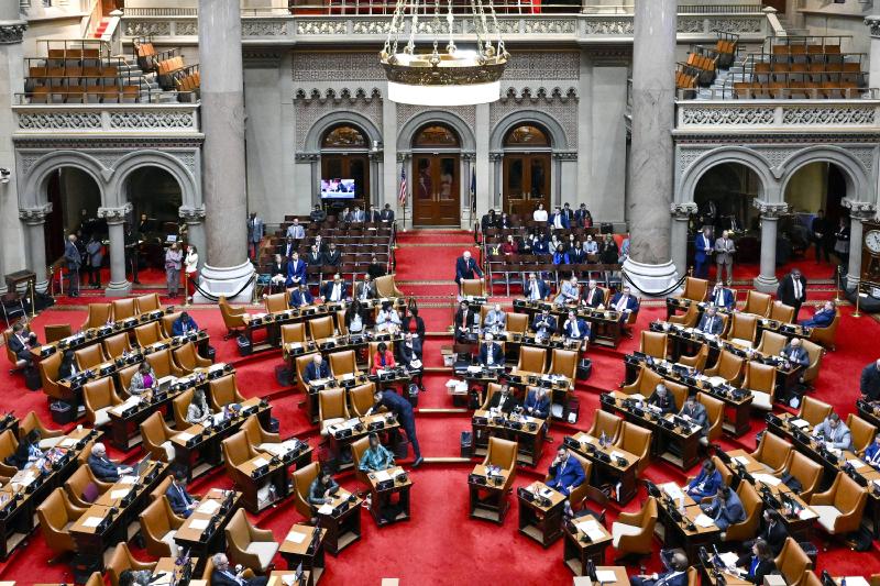 New Yorkers get next to nothing for their high state taxes — Albany budget deal won't change that