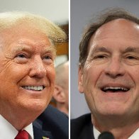 Donald Trump Congratulates Samuel Alito For His 'Courage'