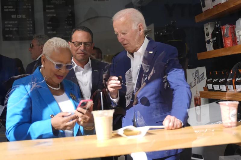 Biden team plays up racial disparity in Democrats calling for his ousting