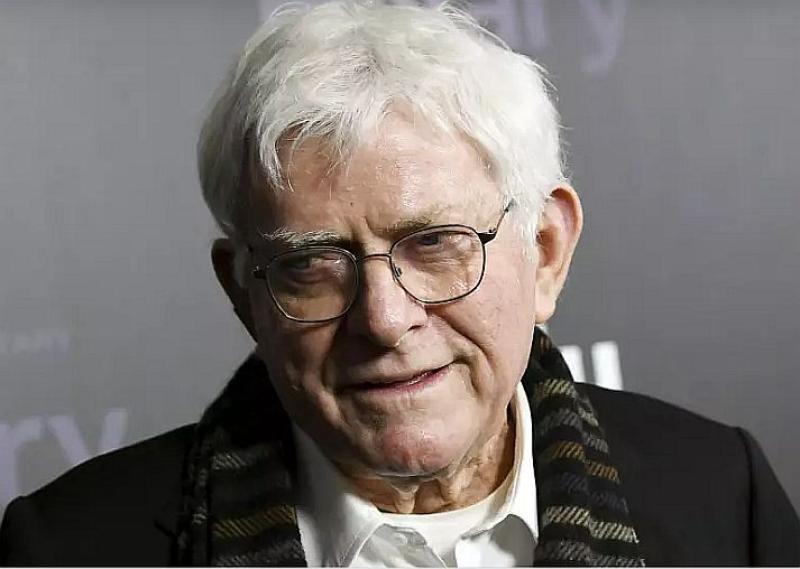 Phil Donahue dead: Daytime talk show host dies at 88 - Los Angeles Times