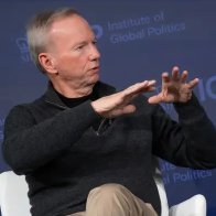    Ex-Google CEO Eric Schmidt says AI will ‘shape’ identity and that ‘normal people’ are not ready for it