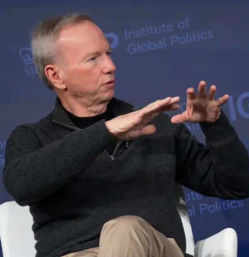    Ex-Google CEO Eric Schmidt says AI will ‘shape’ identity and that ‘normal people’ are not ready for it