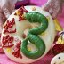 Snake-shaped steamed buns sell like hot cakes in Shanxi