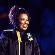 Grammy award-winning singer Roberta Flack dead at 88 | Fox News