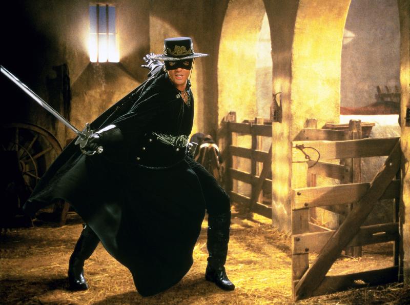 'The Mask of Zorro' turns 20: Antonio Banderas explains how the film flipped the Hollywood script