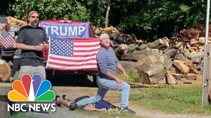 Trump Protesters Mock Floyd's Death