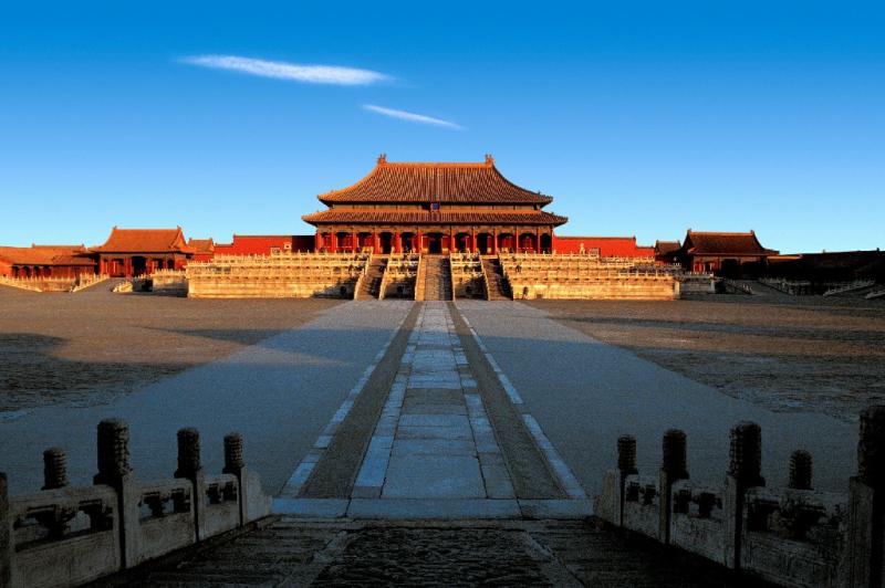Chinese celebrity photographer turns lens on Forbidden City