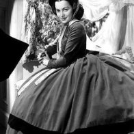 Hollywood Legend Olivia de Havilland Dies at 104