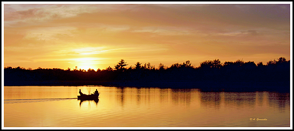 2fishermenonalakeatsunsetagurmankin.jpg