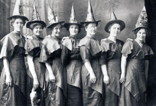sexywitch.jpg
