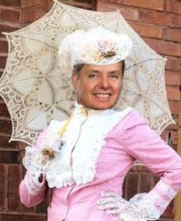 Lindsey Grahamn in Drag.jpg 256